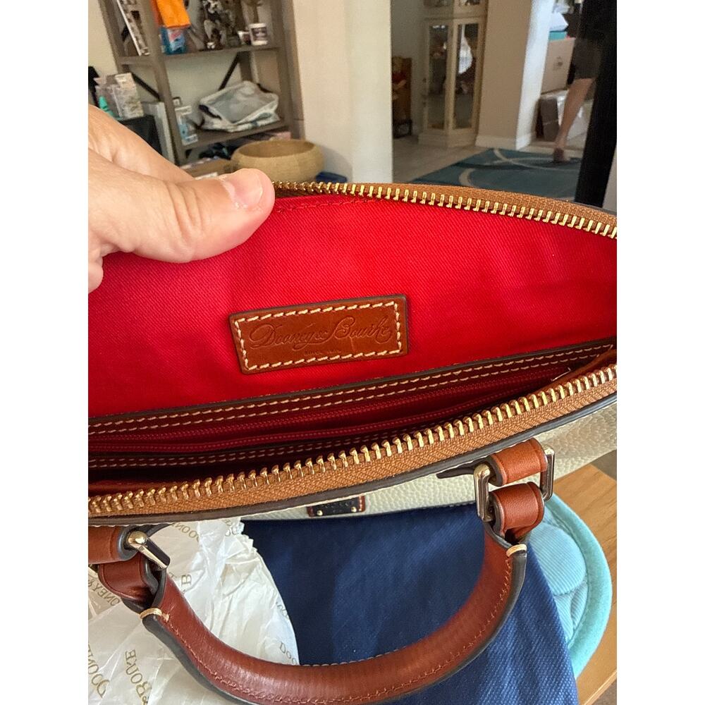 Dooney & Bourke Darcy Satchel Bone Pebble Grain Leather Bag w/ Strap Dust Bag - Picture 5 of 6